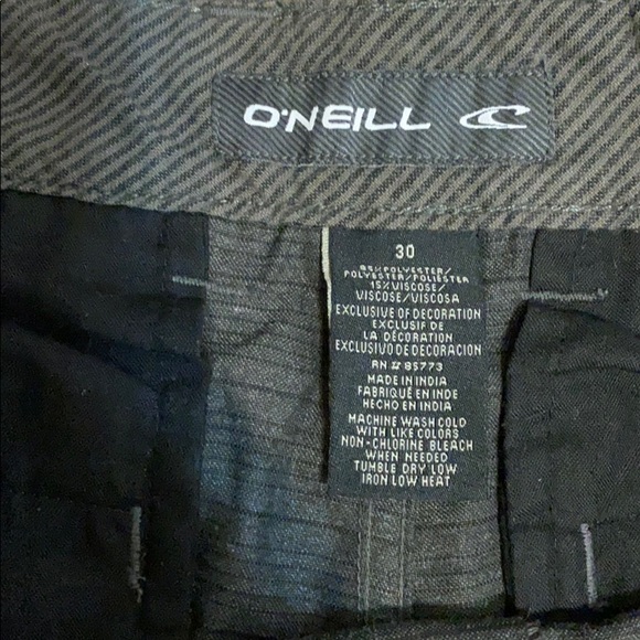 O’Neill men’s shorts - Picture 2 of 3
